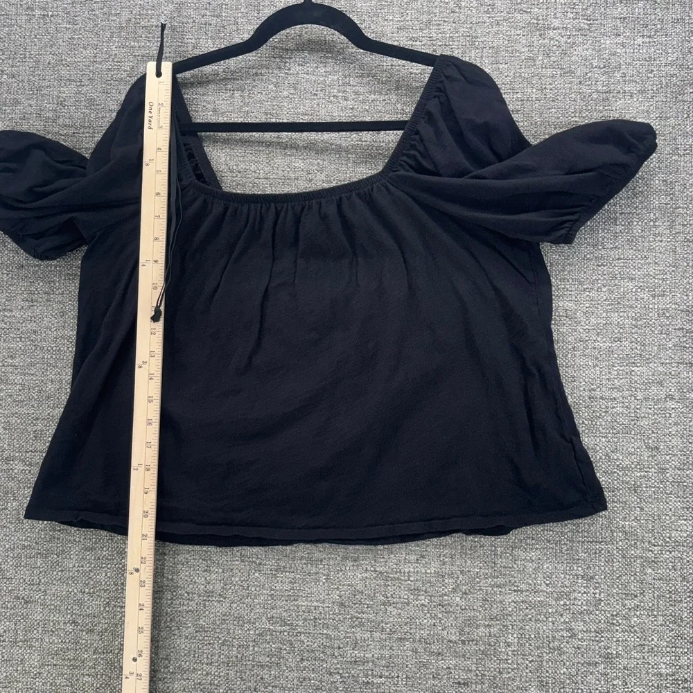 Old Navy versatile black